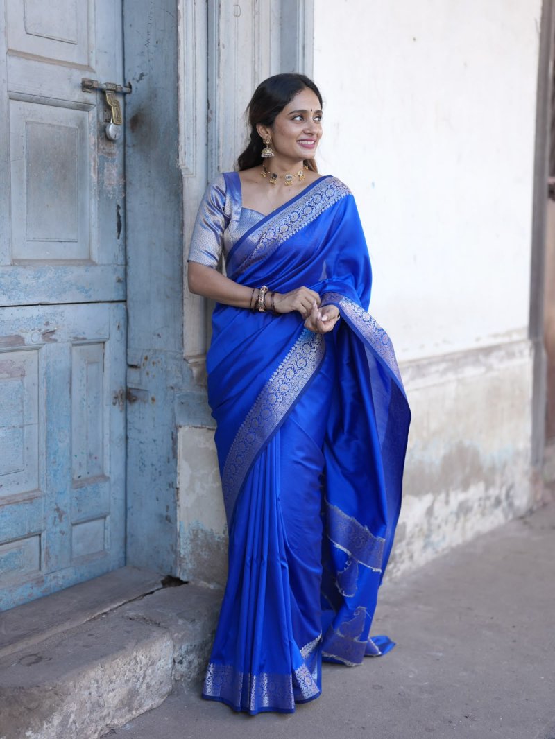 Pranchi By Aab Soft Lichi Silk Jacquard Border Saree